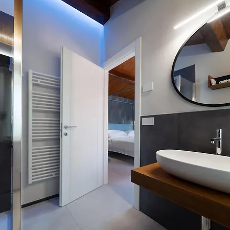 L'organetto, Luxury