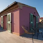 L'organetto, Luxury Lido di Fermo