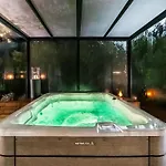 L'organetto, Luxury By Host Hero