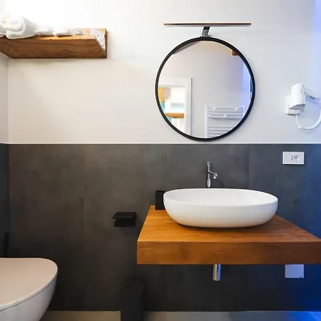 L'organetto, Luxury 4*