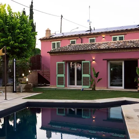 L'organetto, Luxury 4*