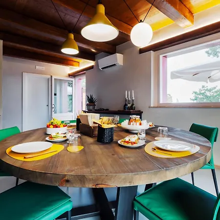 L'organetto, Luxury Nocleg ze śniadaniem 4*