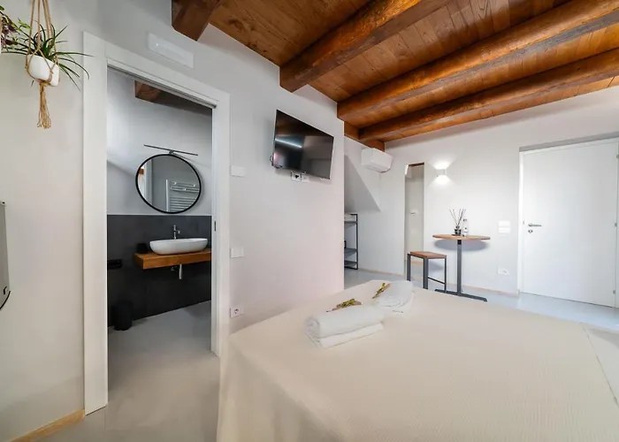 Bed & Breakfast L'organetto, Luxury By Host Hero 4*